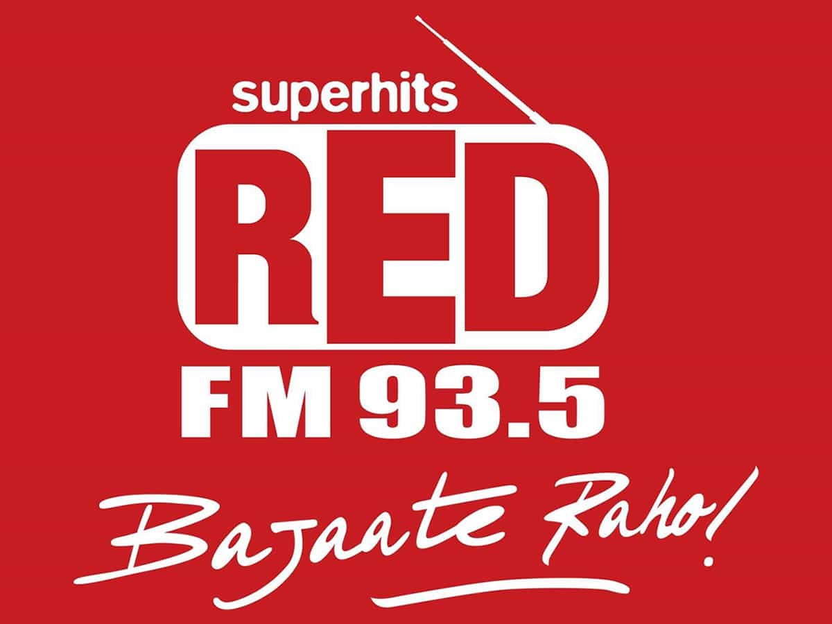 How To Listen 93 5 Red Fm Online